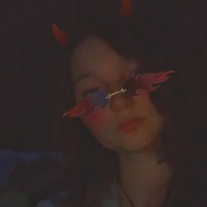 Meet your Posher, Lilly